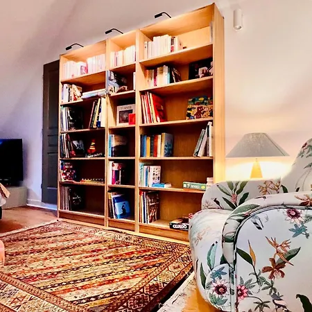 La Maison Blanche Du 10honfleur Hébergement de vacances *