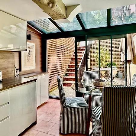 La Maison Blanche Du 10honfleur Hébergement de vacances Honfleur