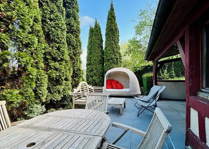 別荘 La Maison Blanche Du 10honfleur オンフルール